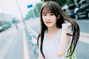 阿拉爱上海：Continuous Night Tour： Exploring Shanghai's Delicacies